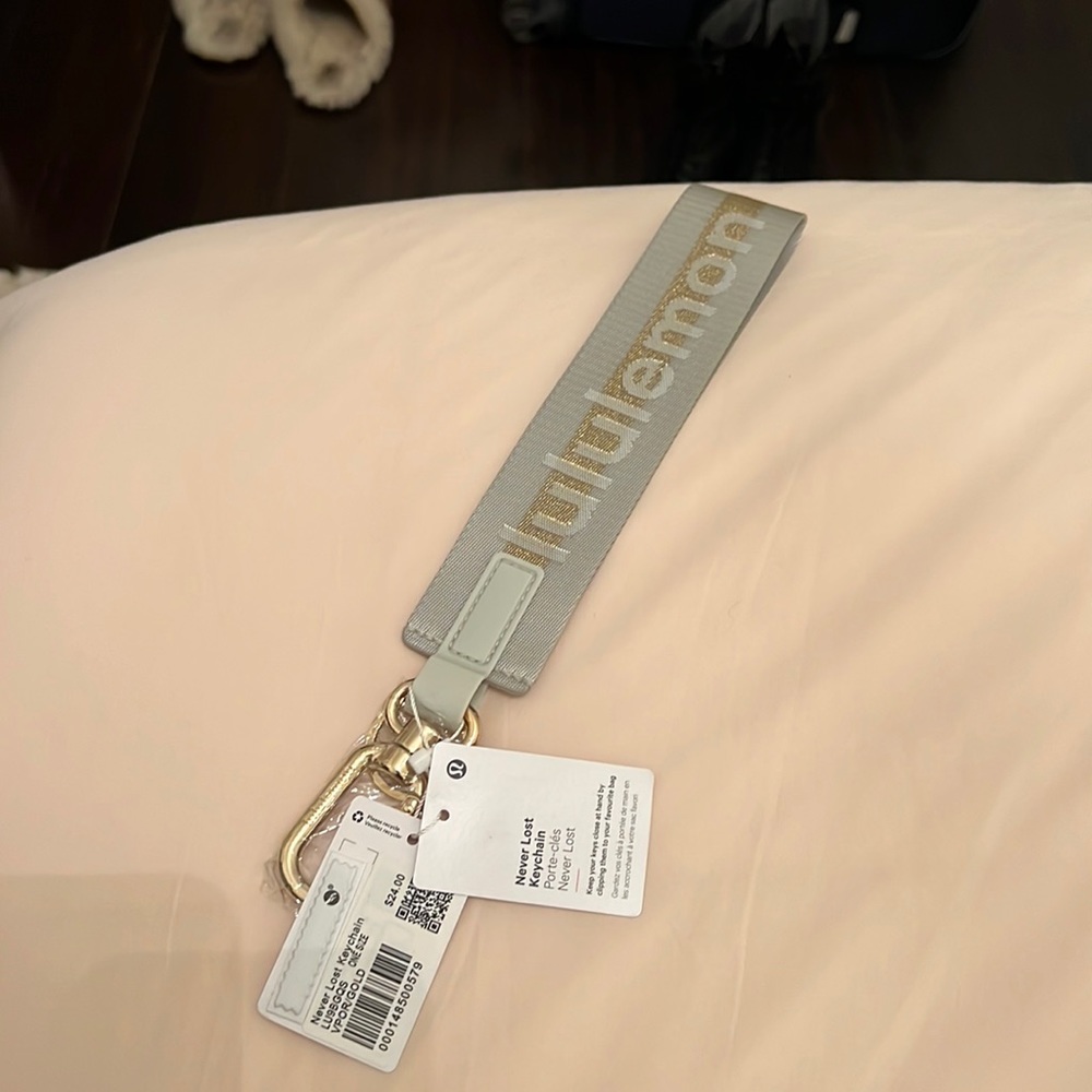Lululemon never lost keychain